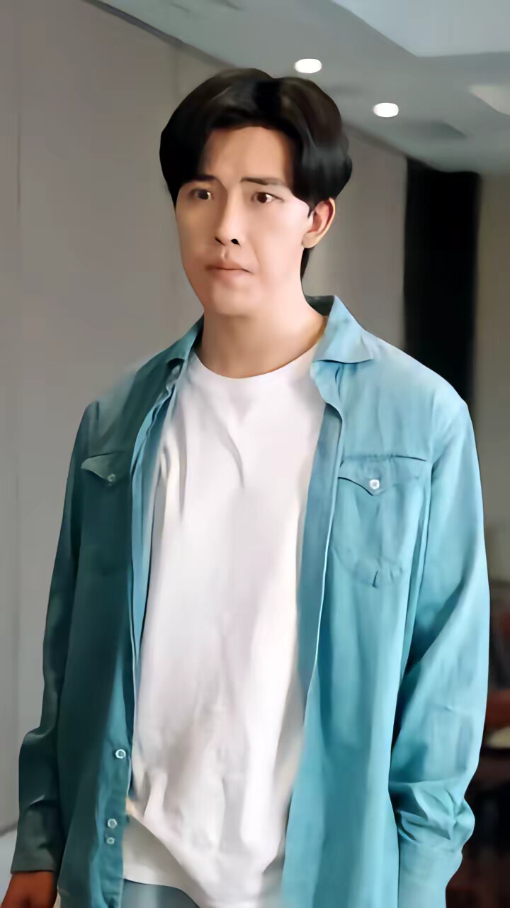 《从高考满分走向人生巅峰》剧照