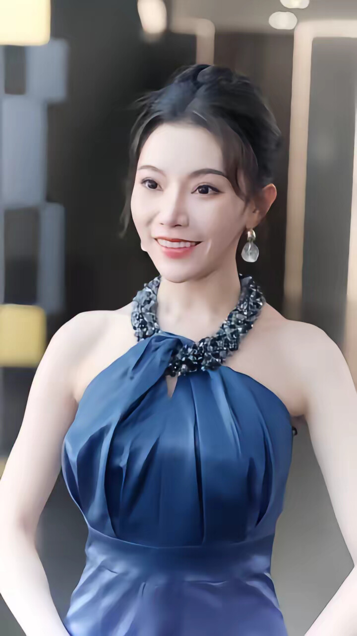 《把我开除后前女友肝肠寸断》剧照