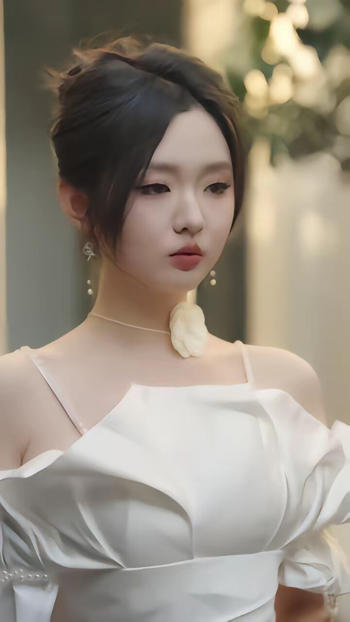 《玫瑰炙野》剧照