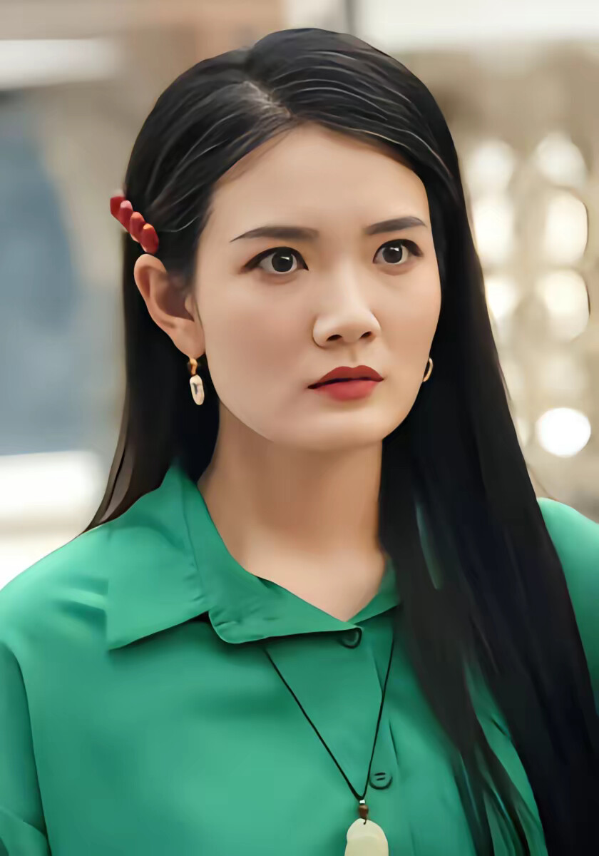 《有仇当场报,资本小姐精神过分美丽》剧照