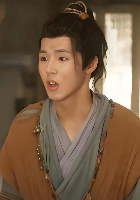 《饥荒年,我捡垃圾带全家吃肉》剧照