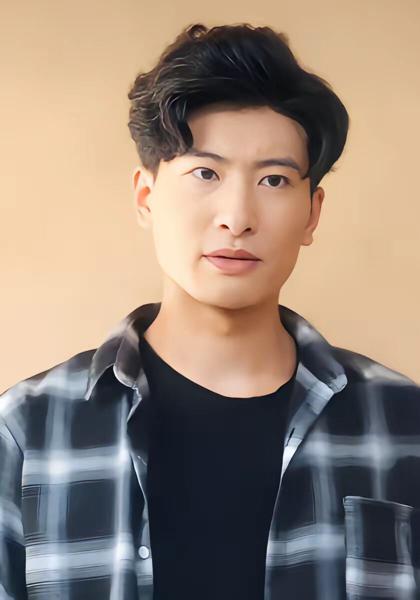 《有仇当场报,资本小姐精神过分美丽》剧照