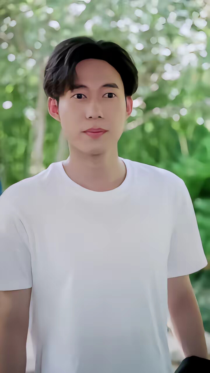 《超级神瞳鉴宝师》剧照