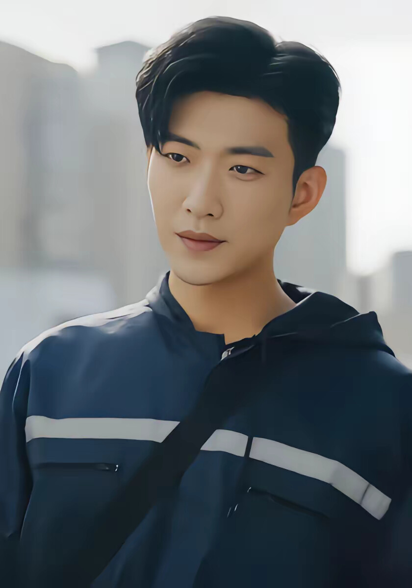 《今天也在教反派做人》剧照