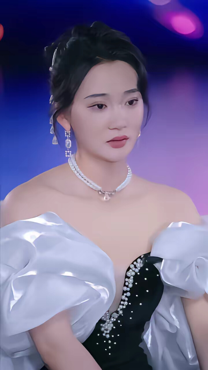 《生有余晖,至死方烬》剧照