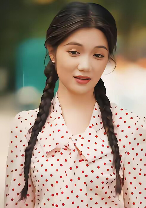 《貌美前妻重生嫁硬汉》剧照