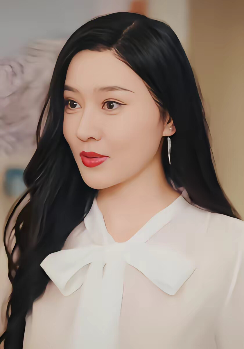 《我爸二婚,高冷校花是我妹》剧照