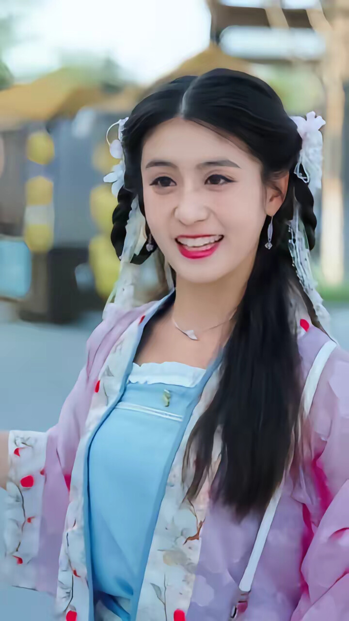 《玄学千金驾到,谭总请接收》剧照