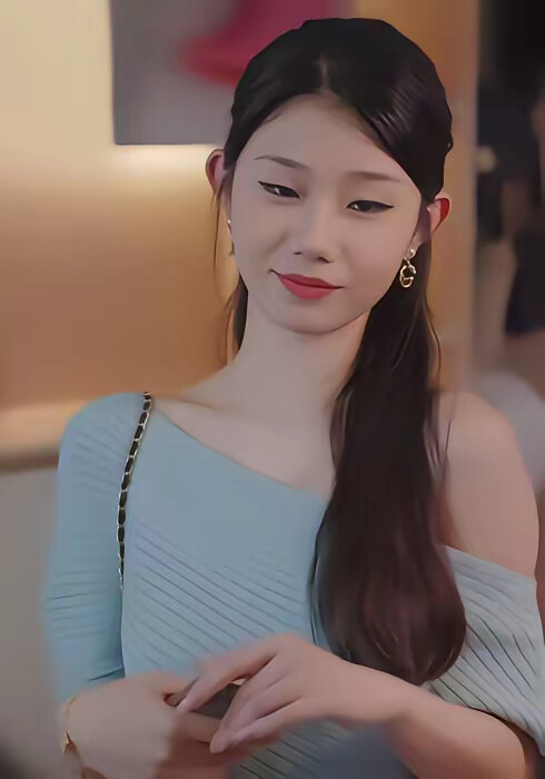 《分手后,我娶了前任的老板》剧照