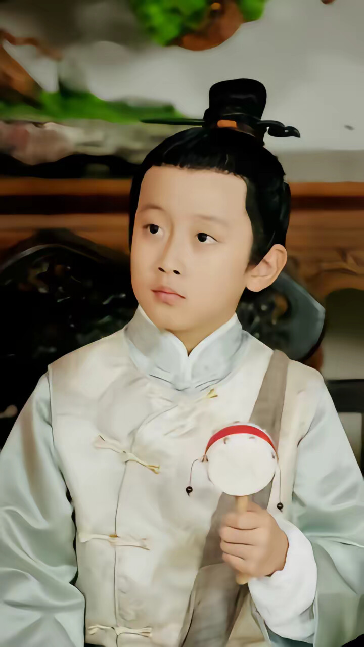 《我八岁，镇压万邪》剧照