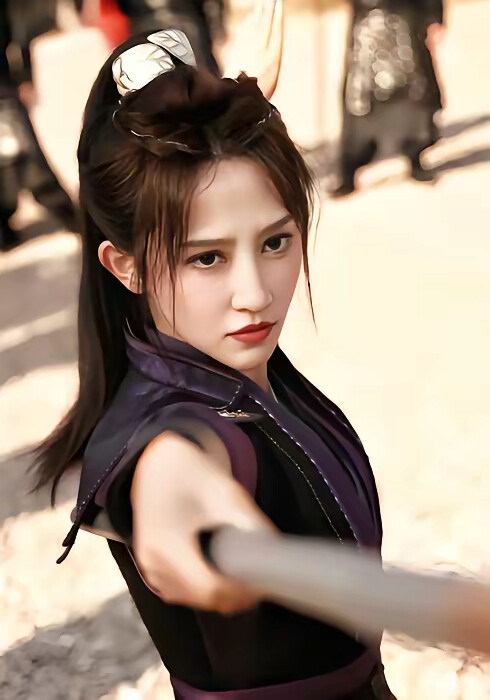 《狂妃靠近,王爷在颤抖》剧照