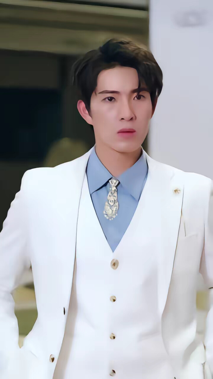 《离婚后被五个大佬弟弟宠上天》剧照