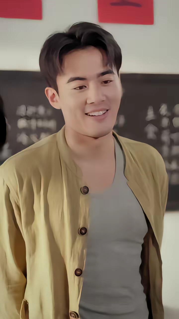 《重生八零之上门女婿狩猎发家》剧照