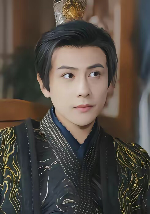 《狂妃靠近,王爷在颤抖》剧照