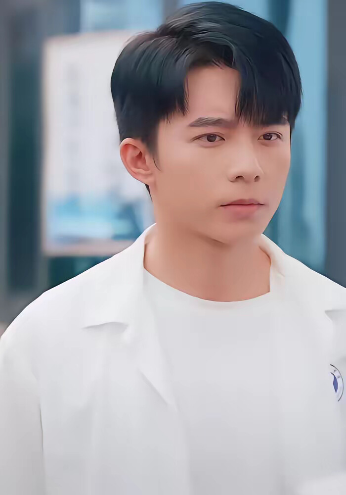 《放下校花后被超可爱小女友倒追》剧照