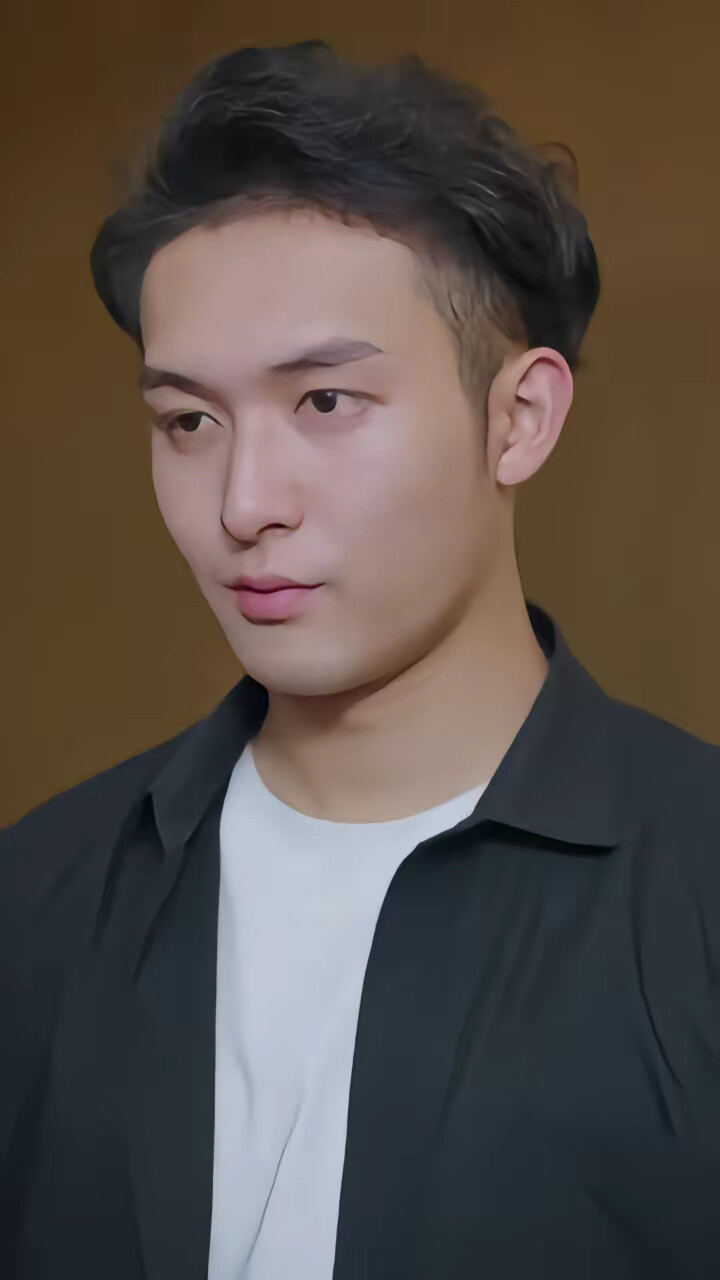 《开局龙王给我当小弟》剧照