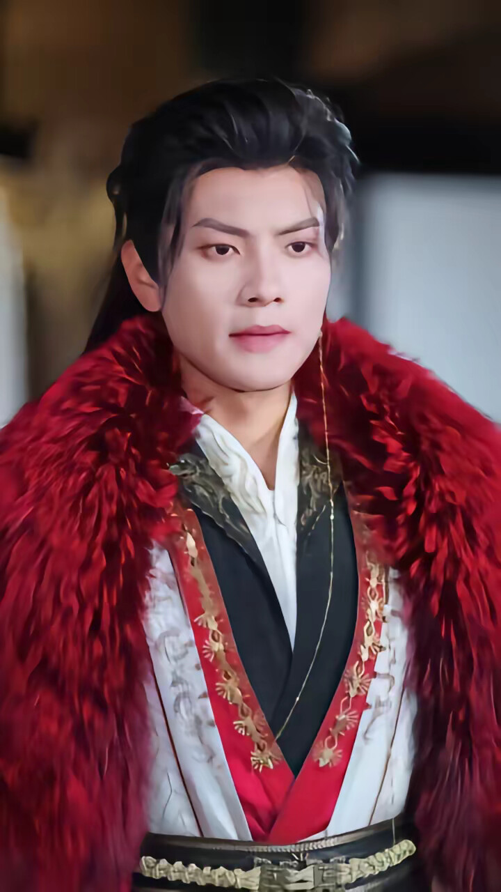 《刚抄家又末世,我囤货亿点点》剧照