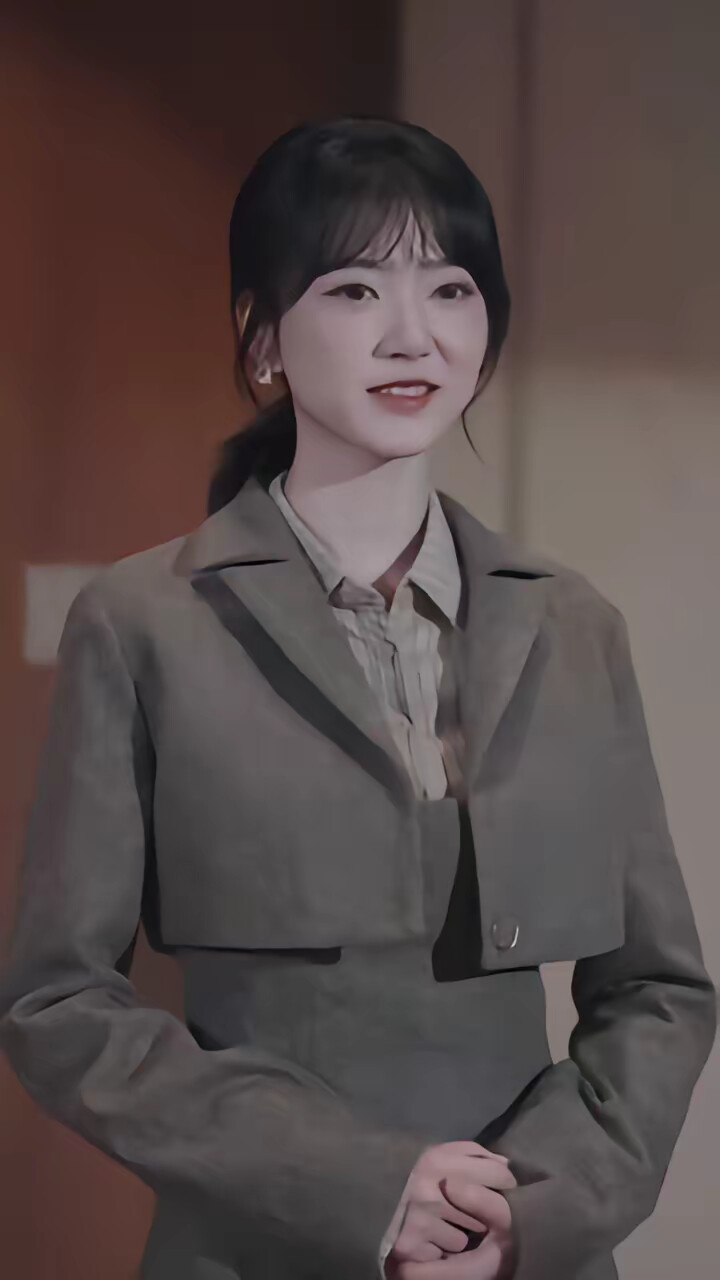 《被裁员后,我转身嫁给总裁》剧照