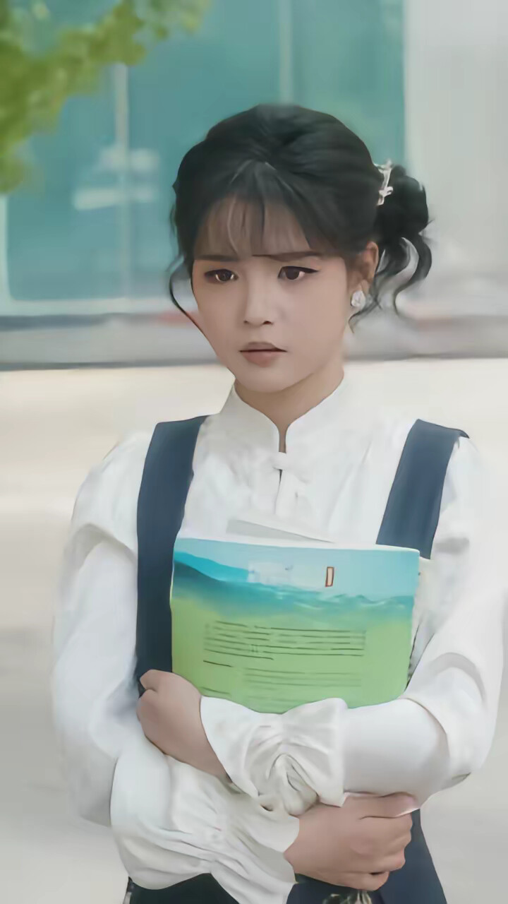 《直播算命后我成了团宠》剧照