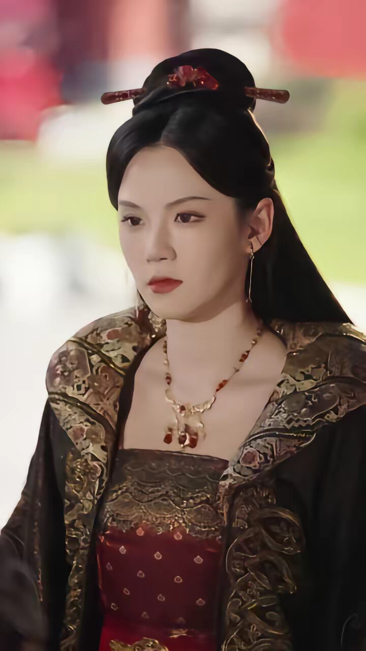 《请父皇,退位》剧照