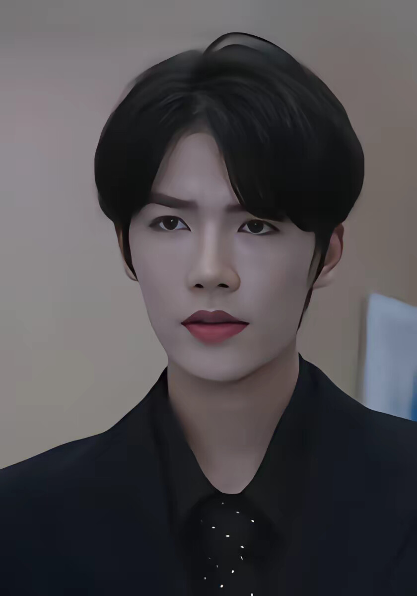 《两个恋爱脑的自我攻略》剧照