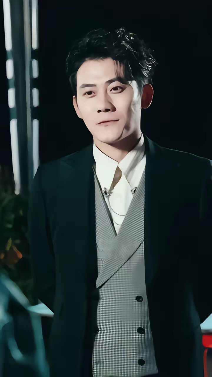 《人中之龙》剧照