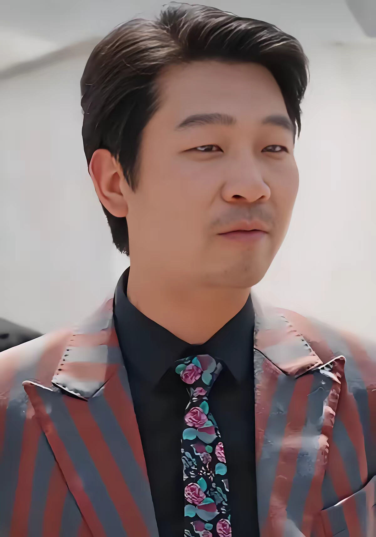 《逆势崛起之一世枭雄》剧照