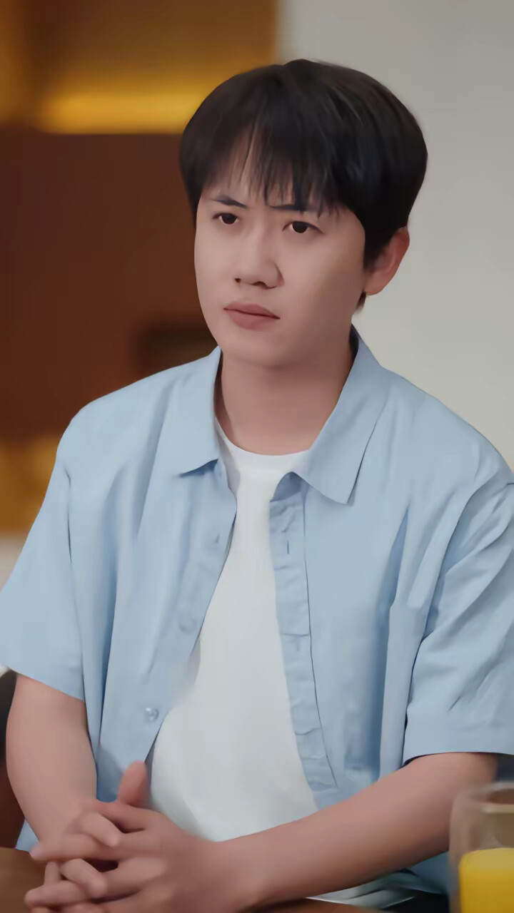 《怼人不翻车:系统助我财富自由》剧照