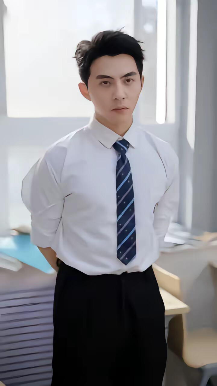 《老大当腻了现在我只想好好读书》剧照