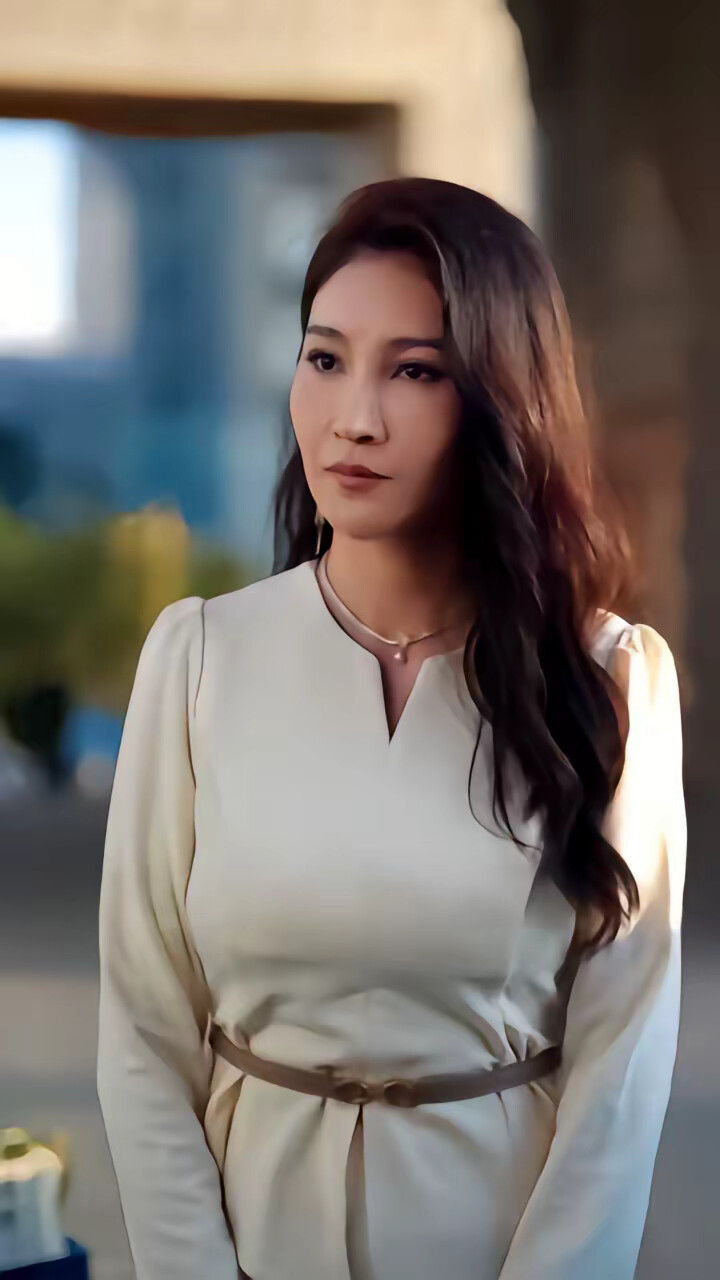 《人生五十之同学会上惊艳全场》剧照