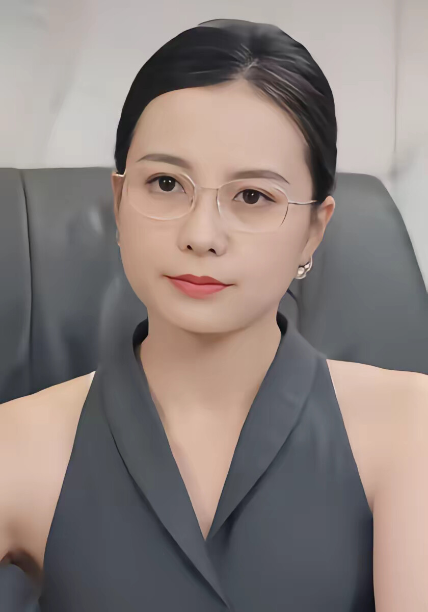 《前妻不哭,我有助女为乐系统》剧照