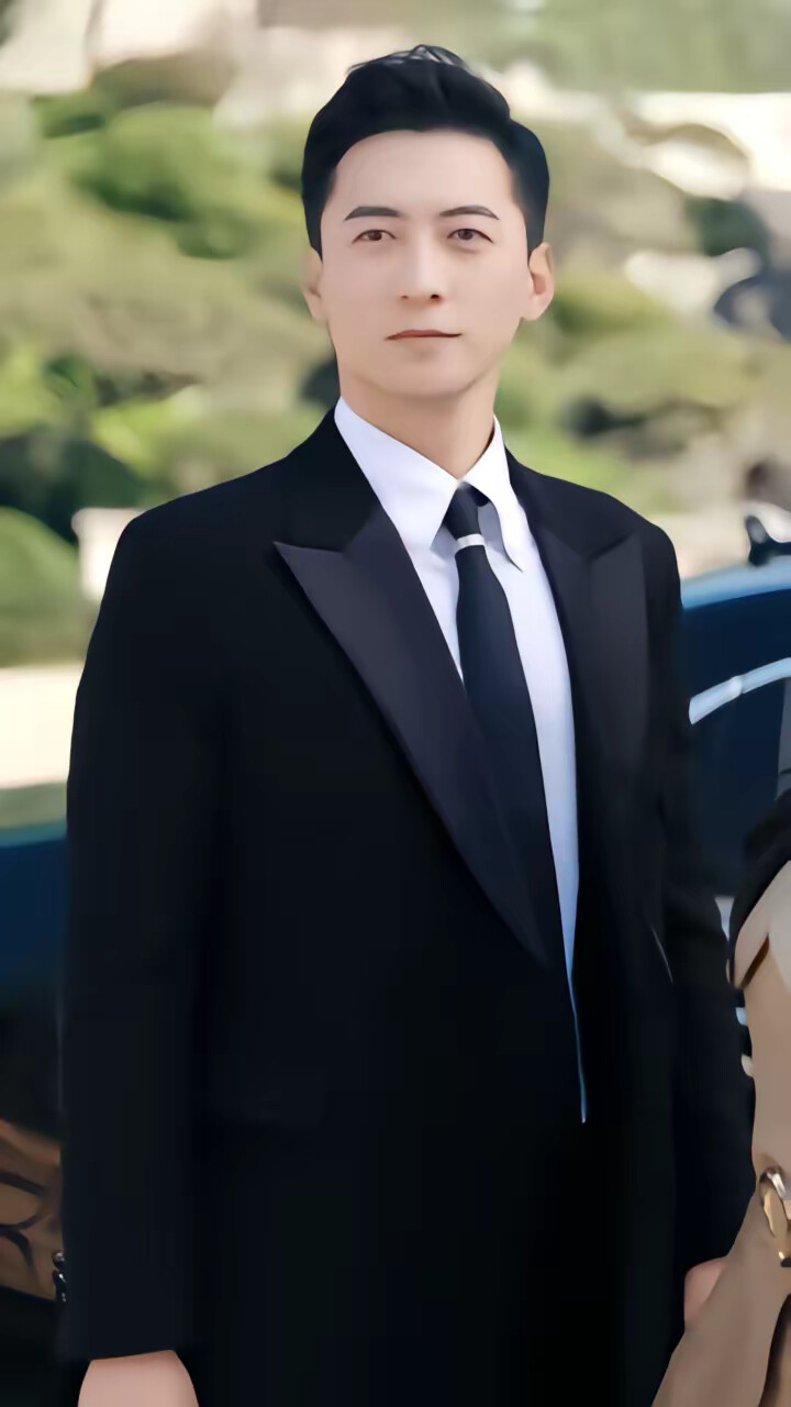 《乔小姐的顶级白月光》剧照