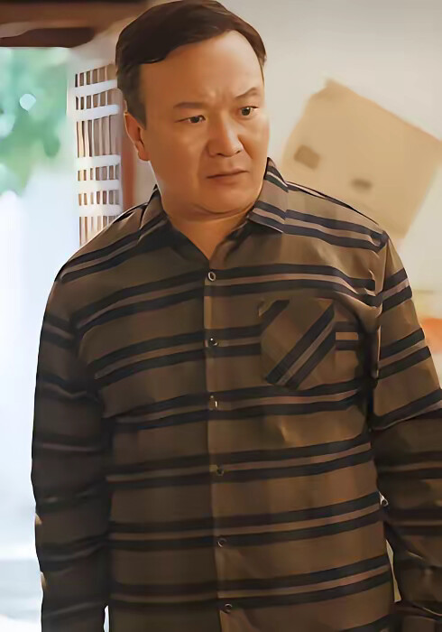 《貌美前妻重生嫁硬汉》剧照