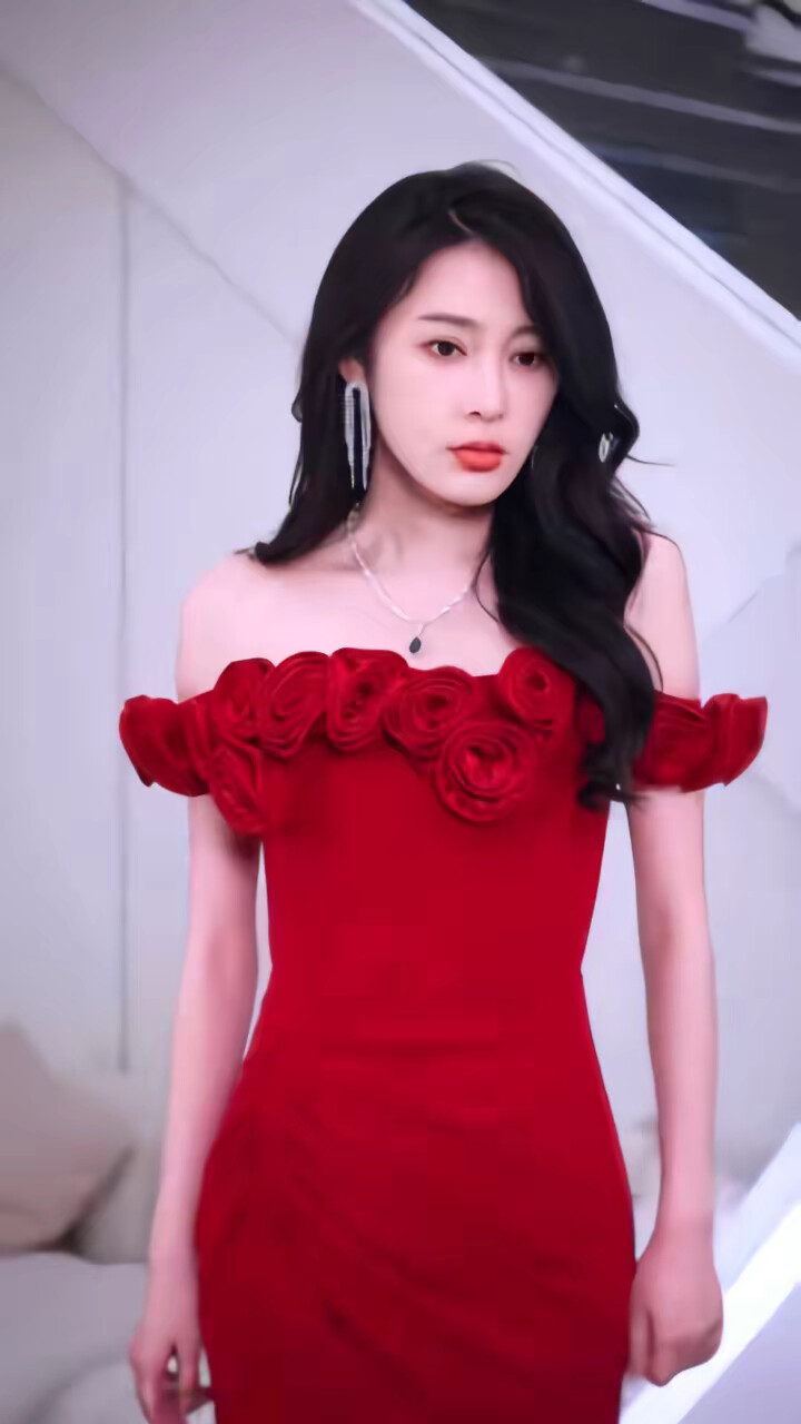 《在她掌中沦陷》剧照