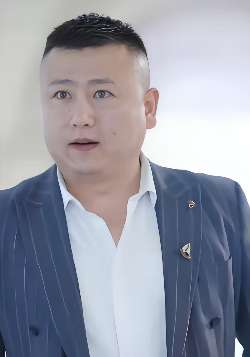 《错把真龙当废婿》剧照