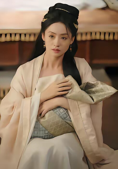 《国公府弃女,被狼群宠成小公主》剧照