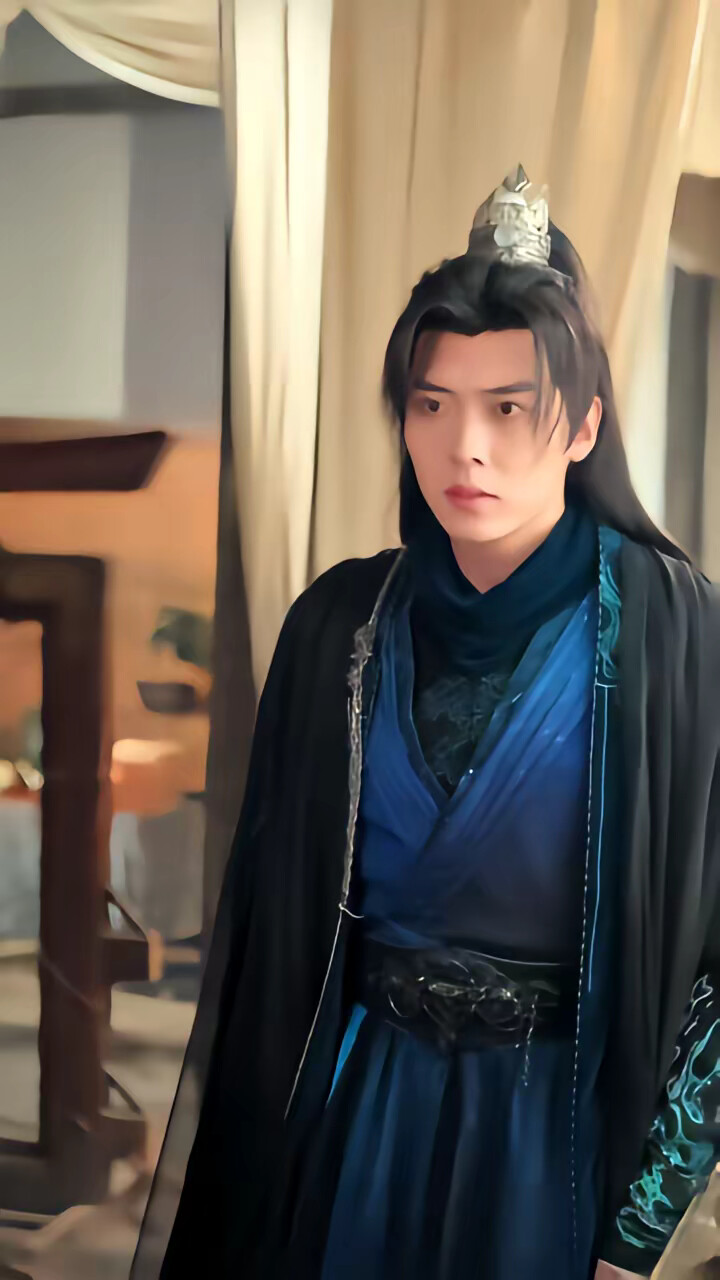 《穿古通今,她娇养战神王爷》剧照