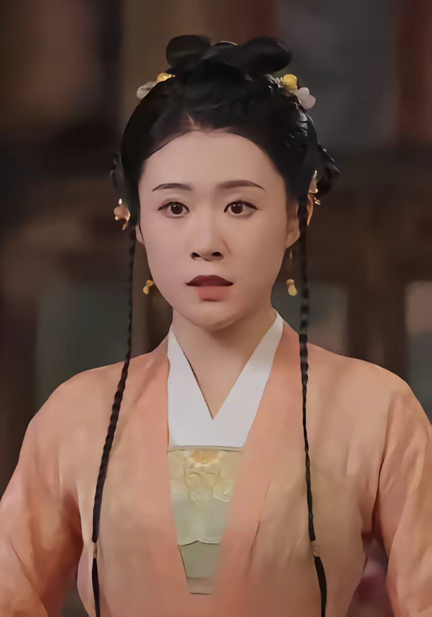 《穿成公主，她玩转朝堂做女帝》剧照