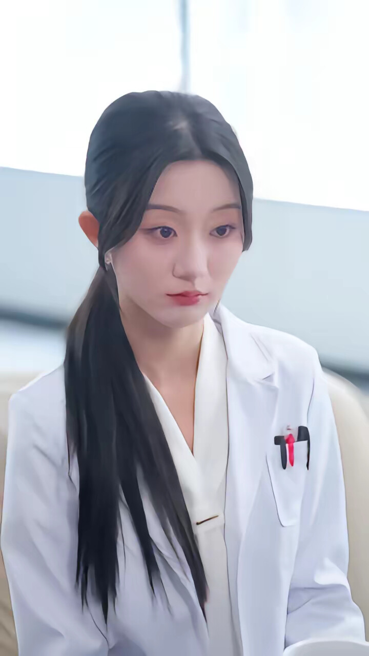 《被迫闪婚,其实冷面机长他超爱》剧照