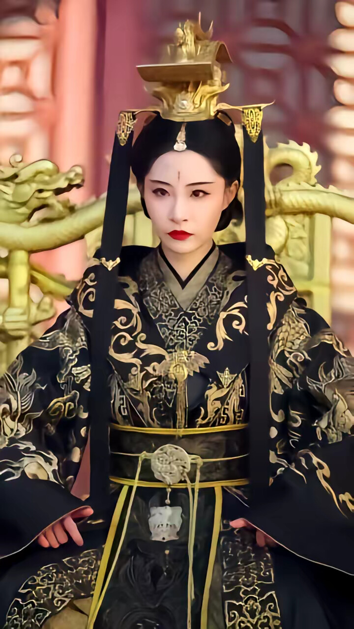 《女帝归乡》剧照