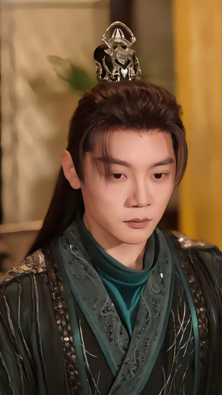 《生子后被皇室宠上天》剧照