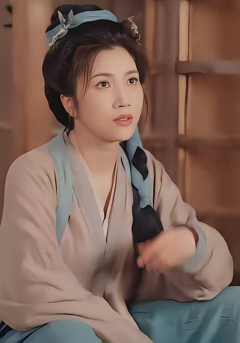 《全家穿越:古代生存十八法》剧照