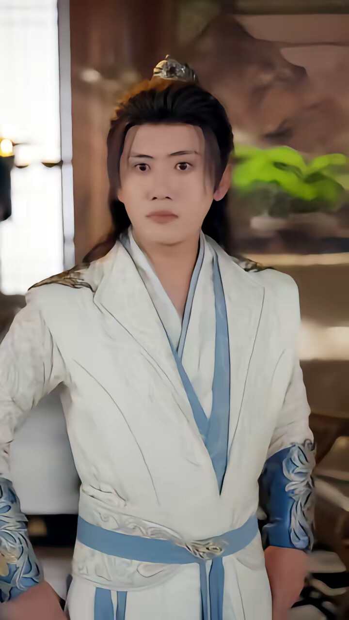 《家族有亿点强大,系统被迫黑化》剧照