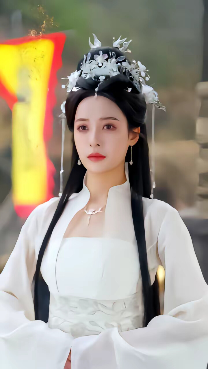 《玄幻：开局卖唱，从拉二胡开始》剧照