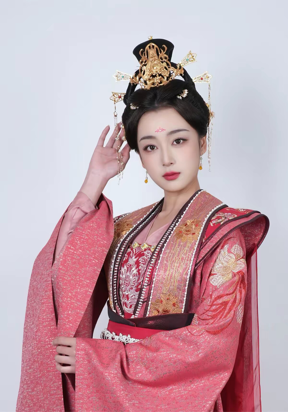 《千古一帝镇乾坤》剧照