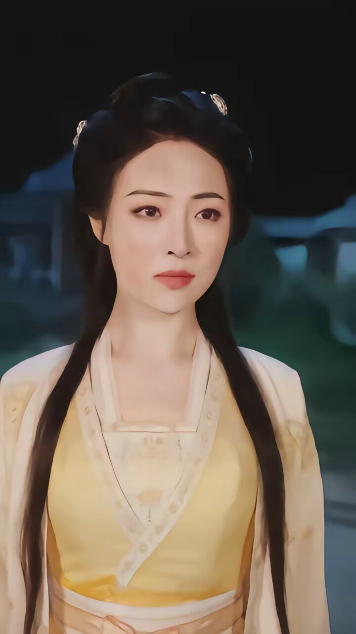 《绝世萌宝:天才娘亲帅炸了》剧照