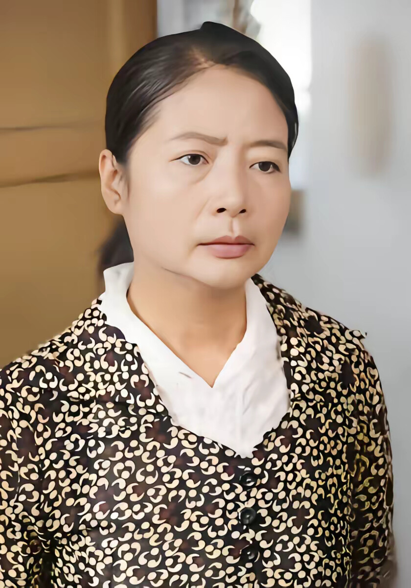 《带空间下乡,养活全村当团宠》剧照