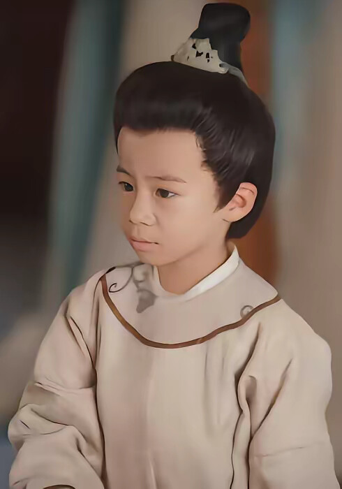 《栖云伴君:寡母携子入宫》剧照