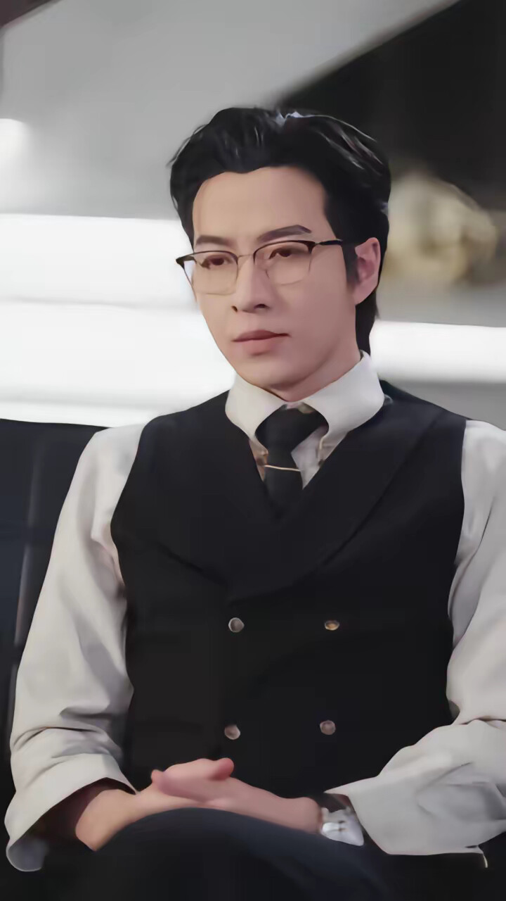 《闪婚后,我被大叔老公宠上天》剧照