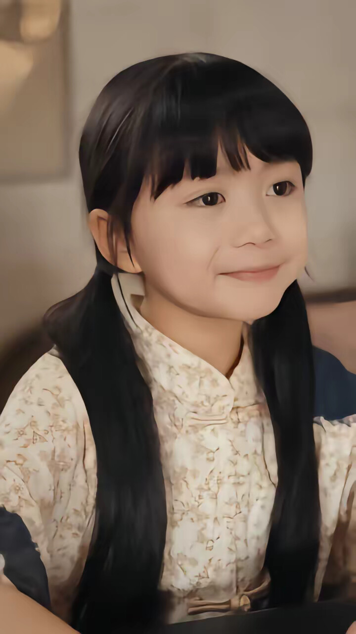 《小小假千金,带全家走上致富路》剧照